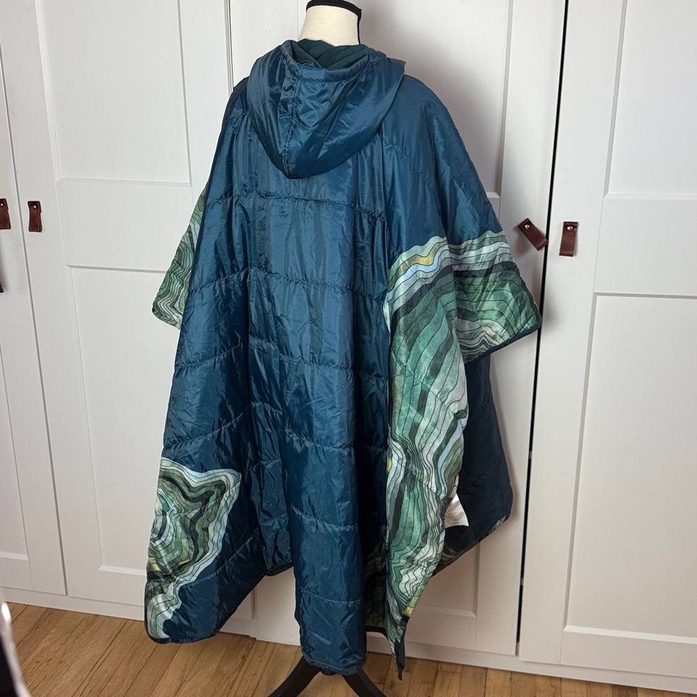 NWT Therm-A-Rest Honcho Poncho camping blanket poncho water resistant - Picture 14 of 14